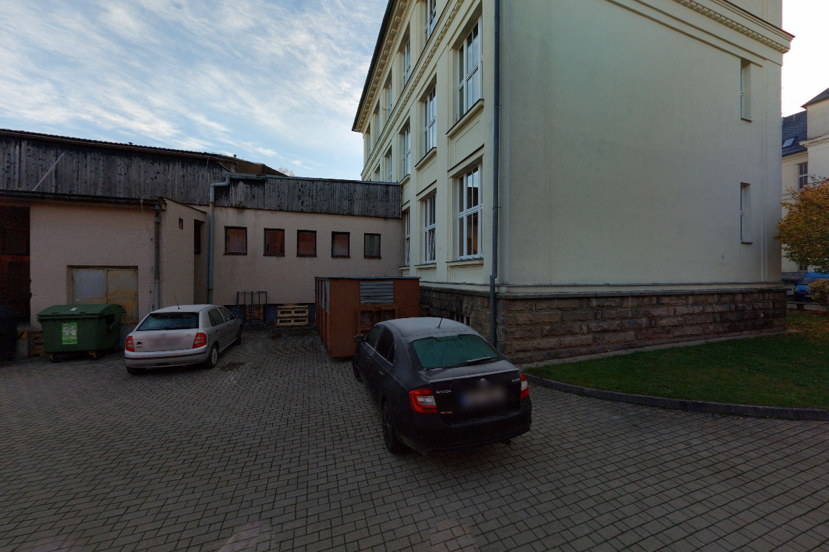 Čistírna peří Mareš