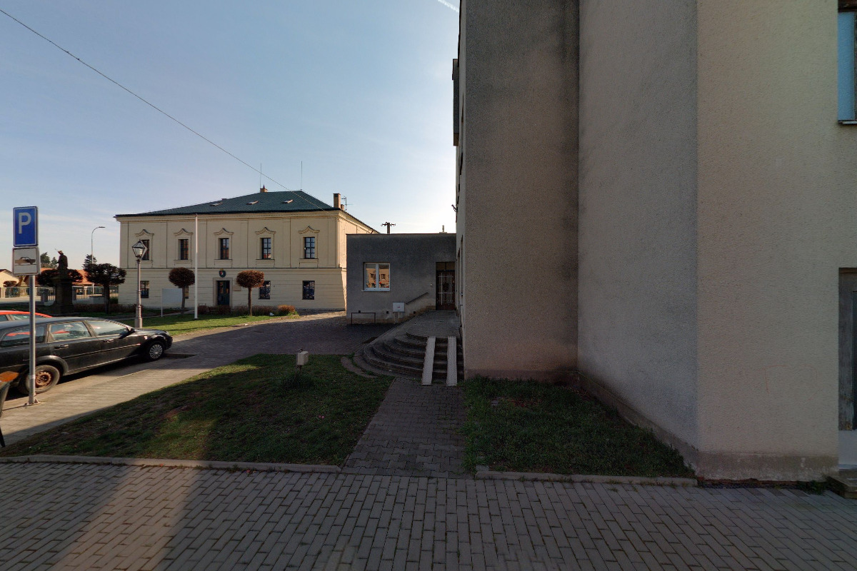 Náboženská obec Církve československé husitské v Chlumci nad Cidlinou foto 2