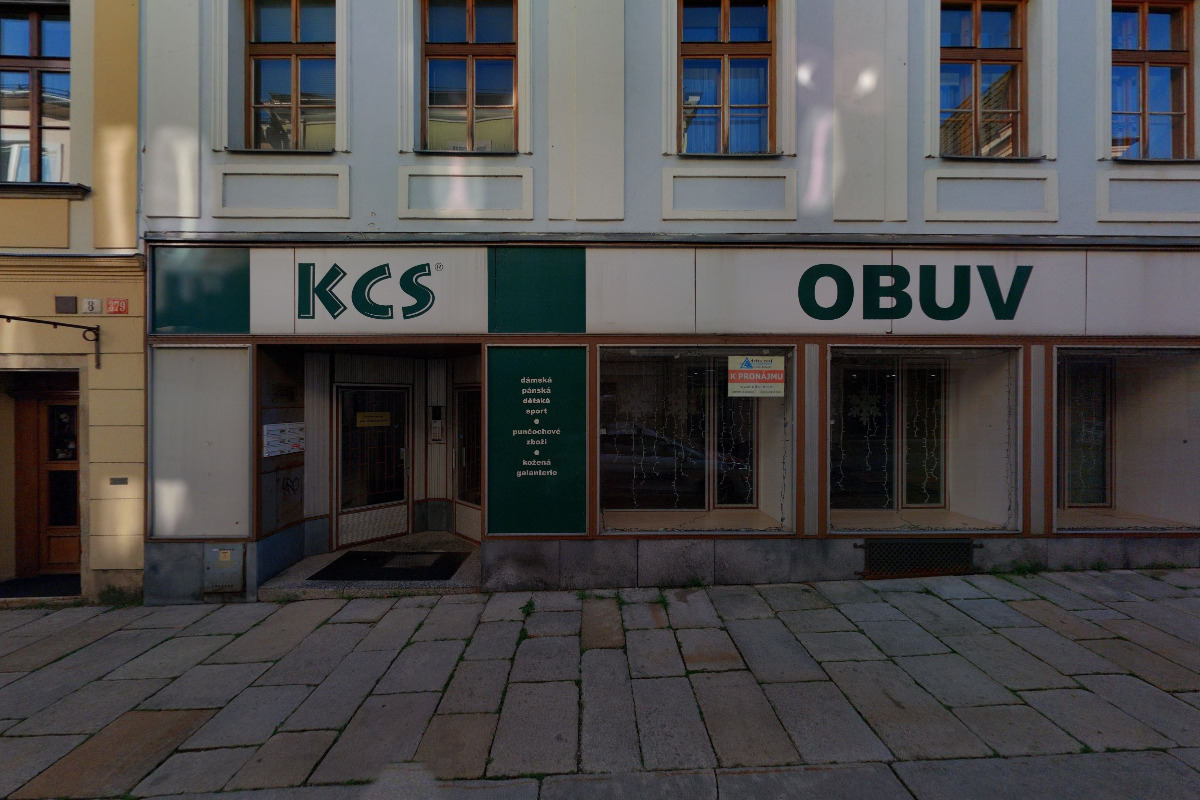 JUDr. Lenka Hostašová foto 2