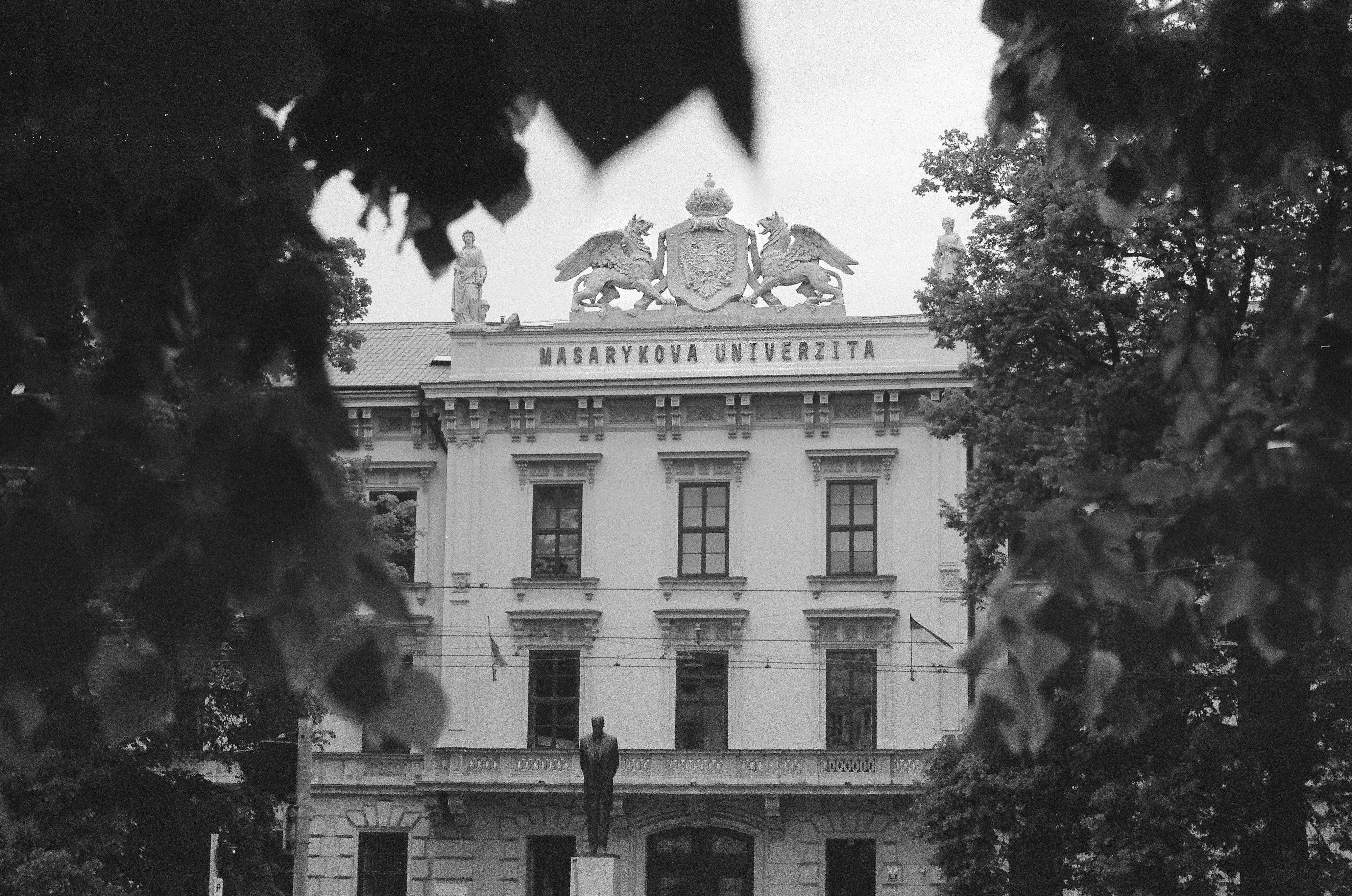 Katedra optometrie a ortoptiky Lékařské fakulty Masarykovy univerzity foto 3