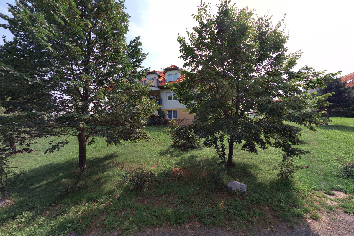 Mgr. Andrea Rákaiová