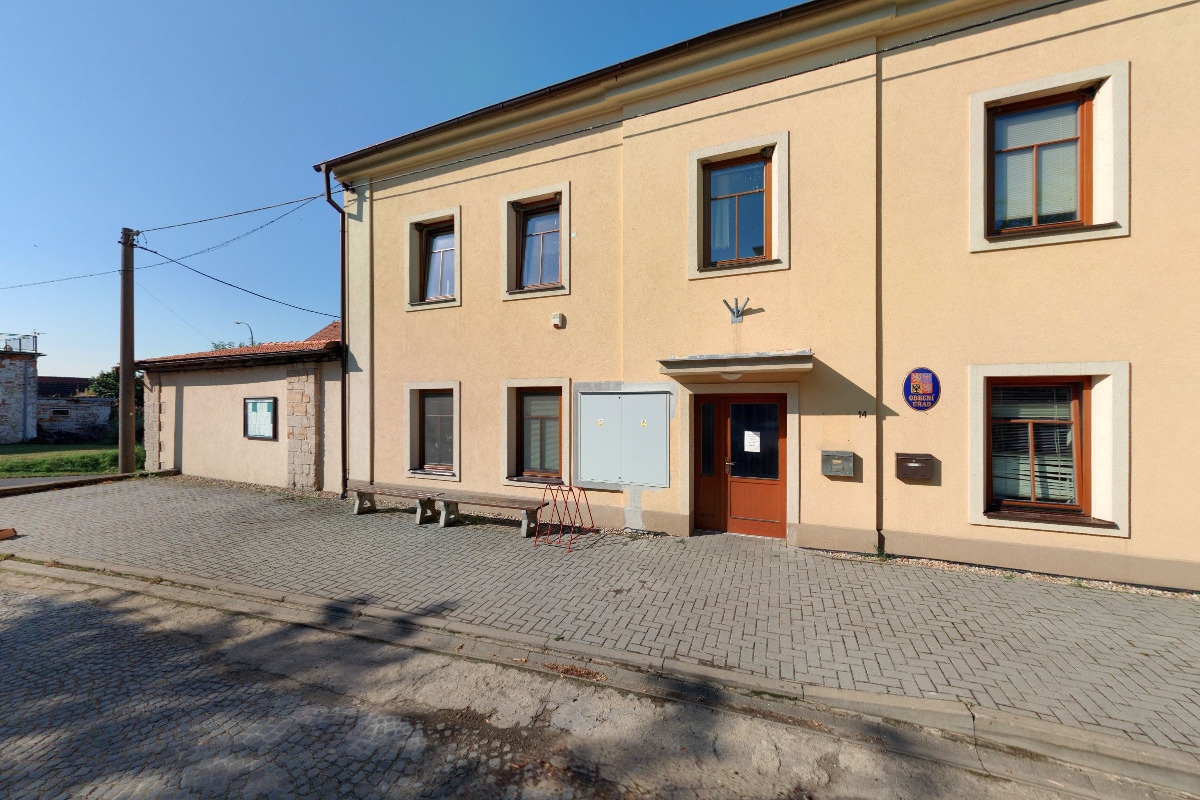 Obecní knihovna Nebužely