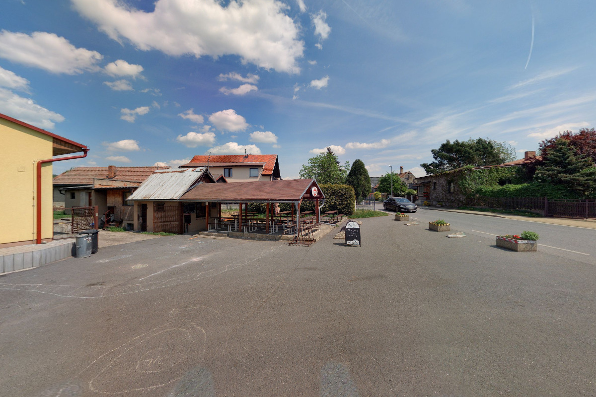 Kiosek u Agáty foto 1