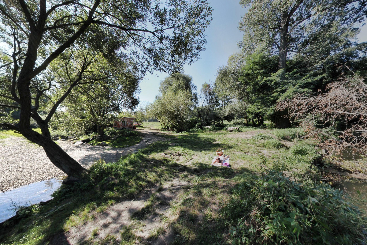 Tydra - Půjčovna lodí a raftů Morava foto 2