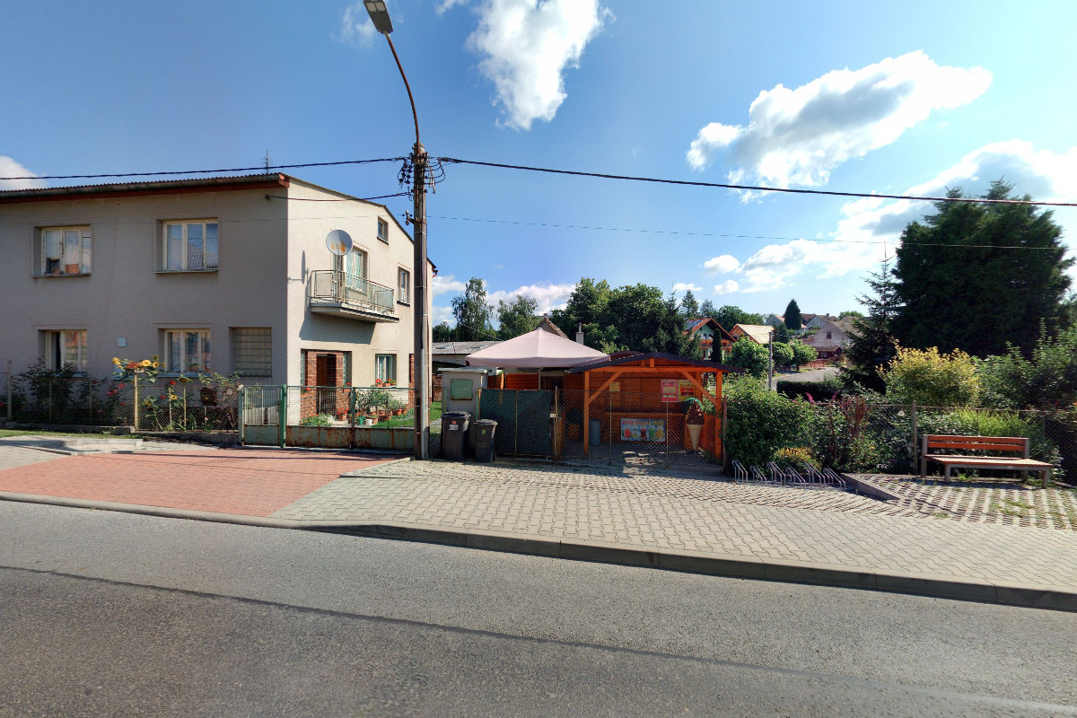 Zmrzlina Chotíkov "u školy"