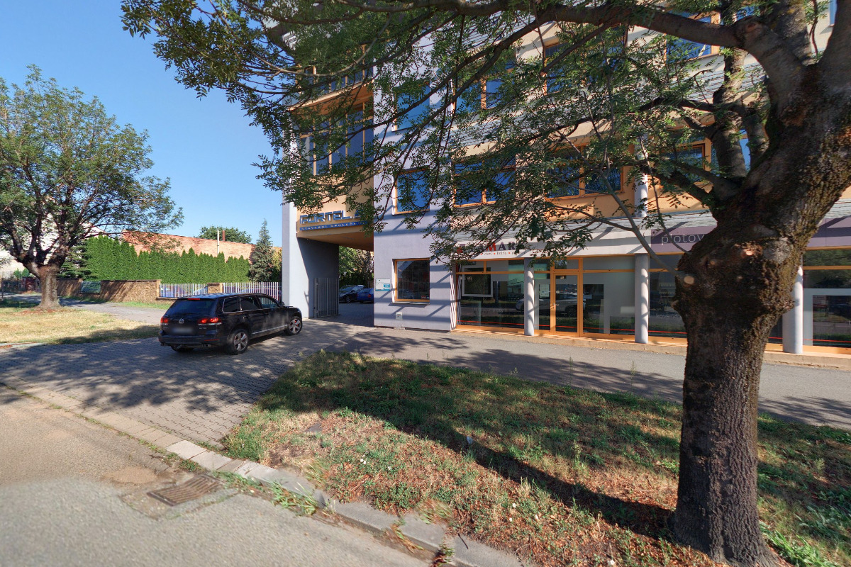 IQ KONSTRUKT s.r.o. foto 1