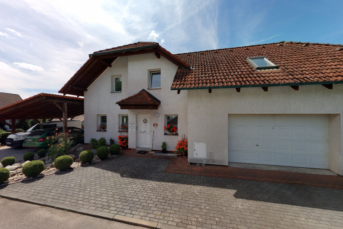 Jitka Šindelářová - malované sklo a vitráže