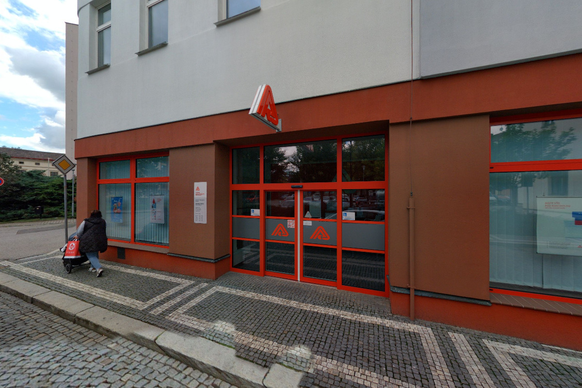 Všeobecná zdravotní pojišťovna České republiky foto 2