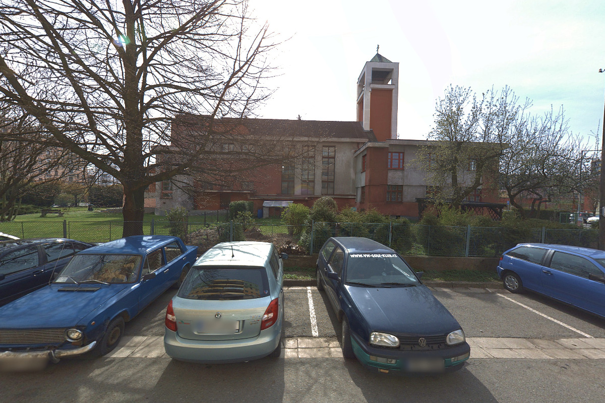 Náboženská obec Církve československé husitské v Náchodě foto 2