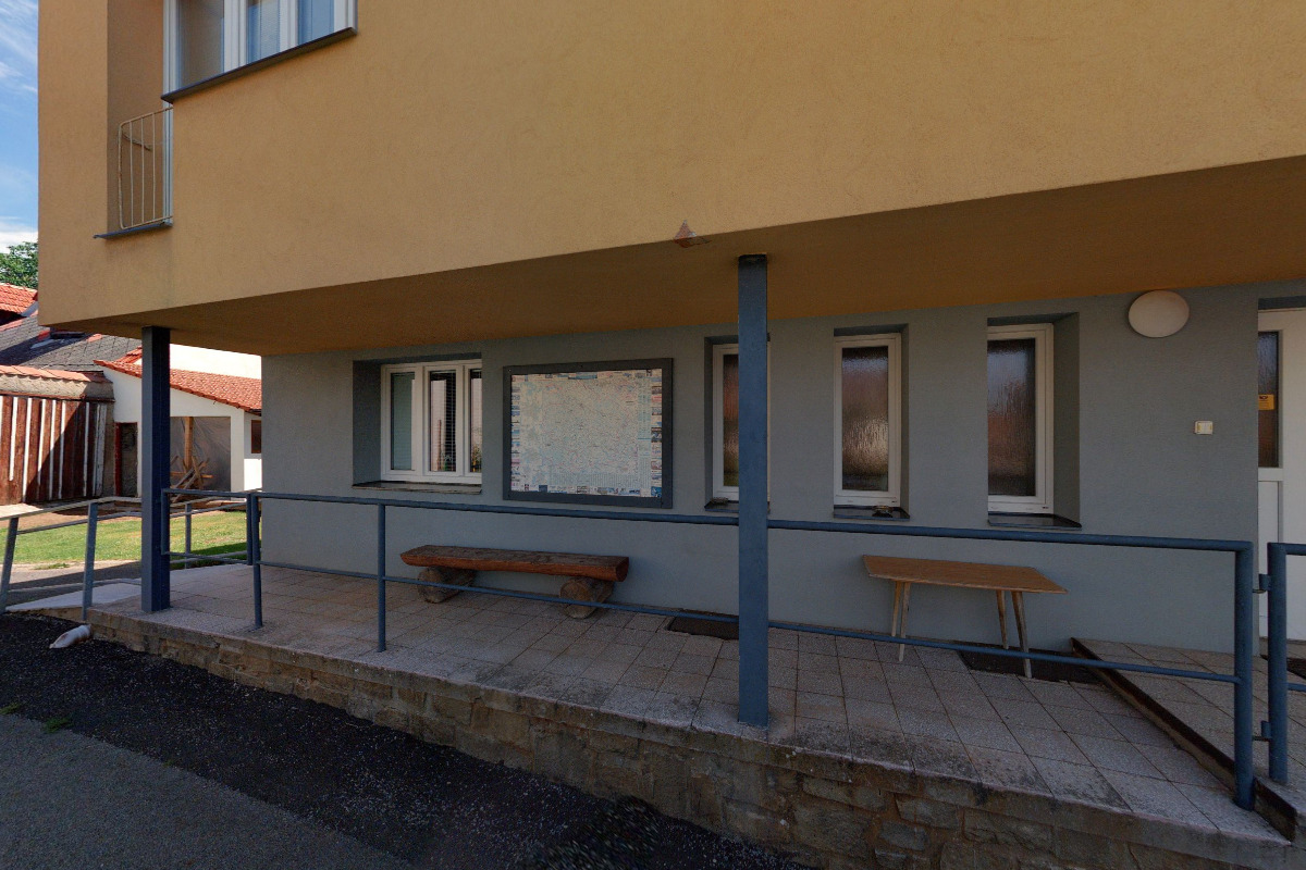 Obecní knihovna Kámen foto 2