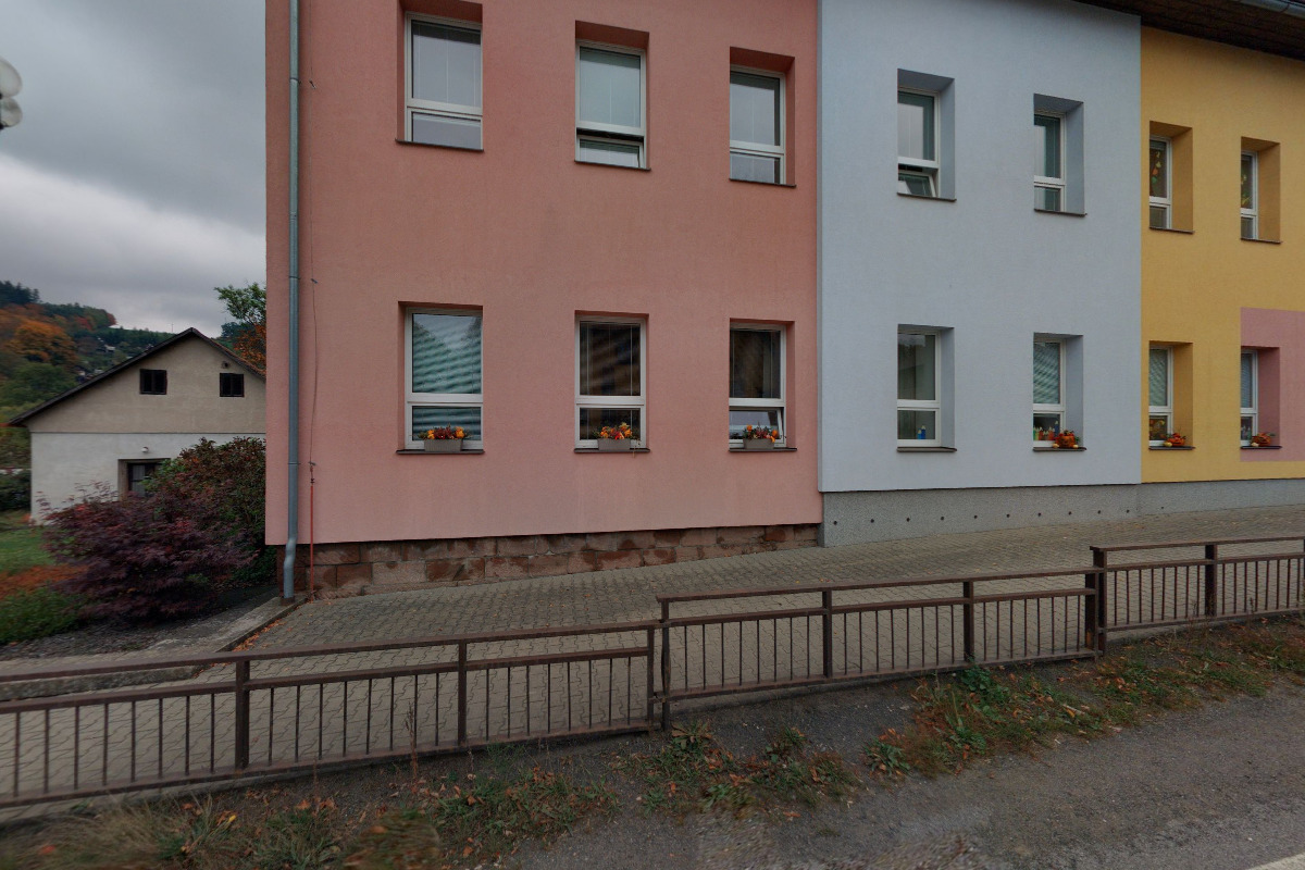 Základní škola Košťálov foto 4