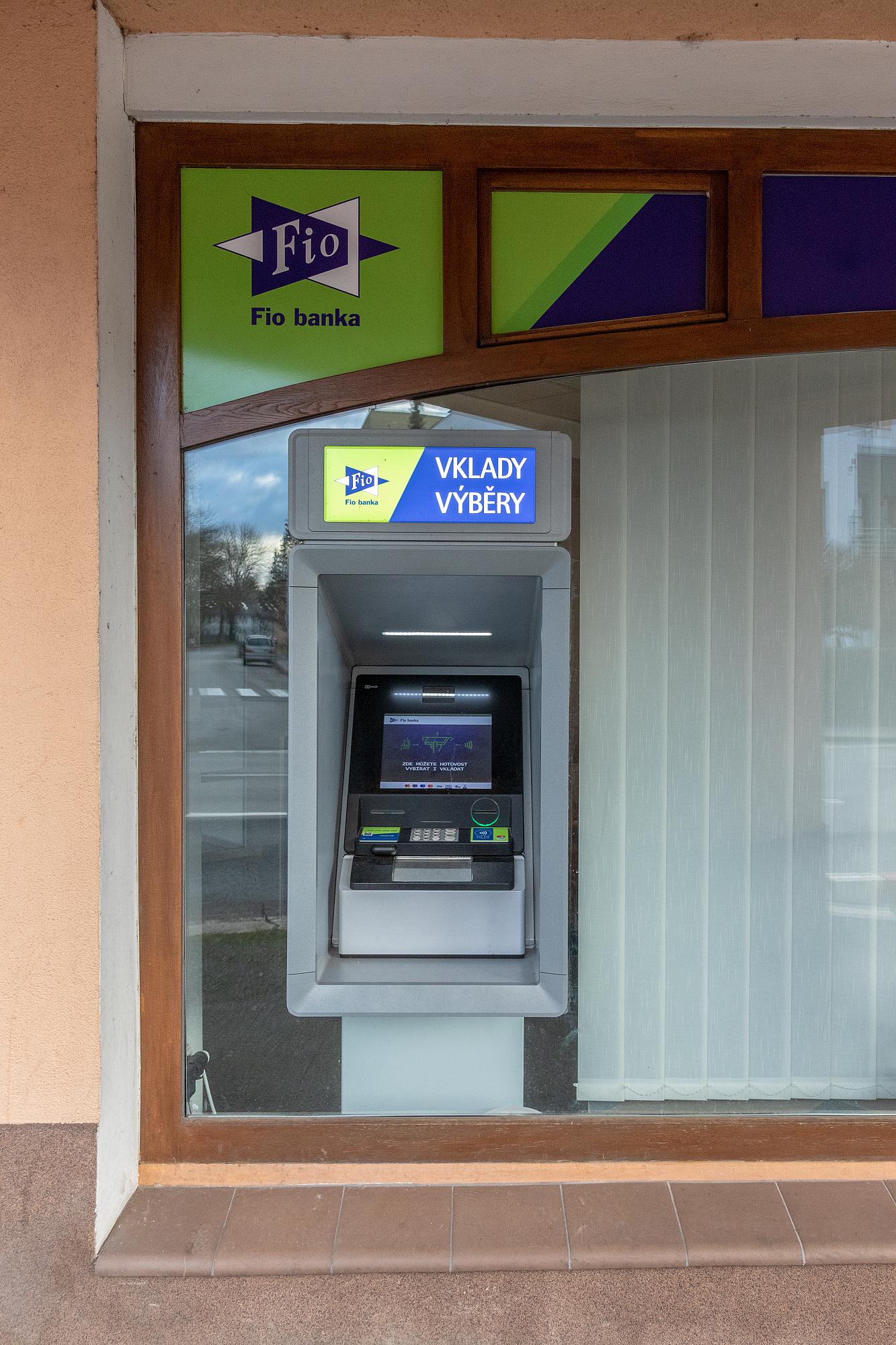 Bankomat Fio banky foto 4
