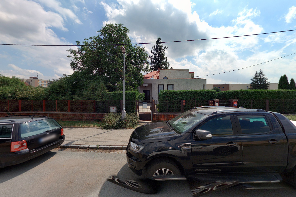 SIMIDENT plus s.r.o.