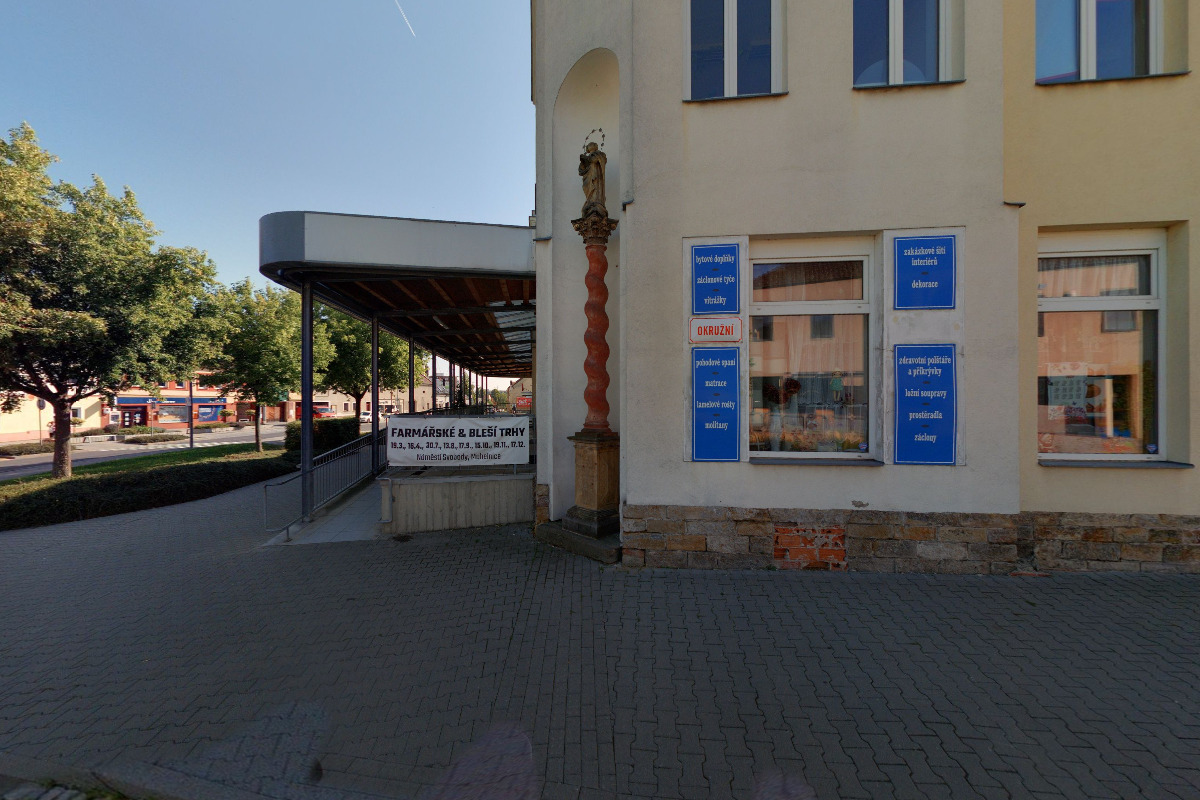 Nehtové studio Schwabová