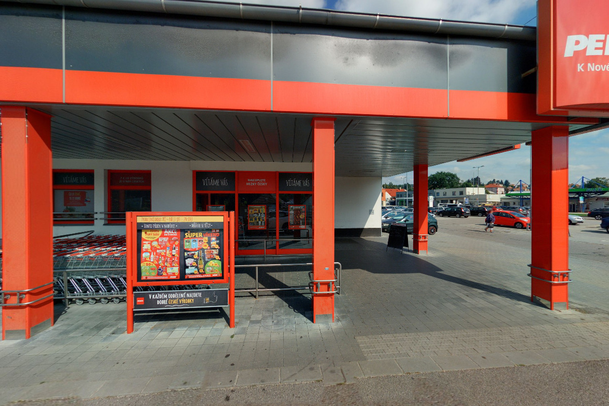 Makovec - maso uzeniny