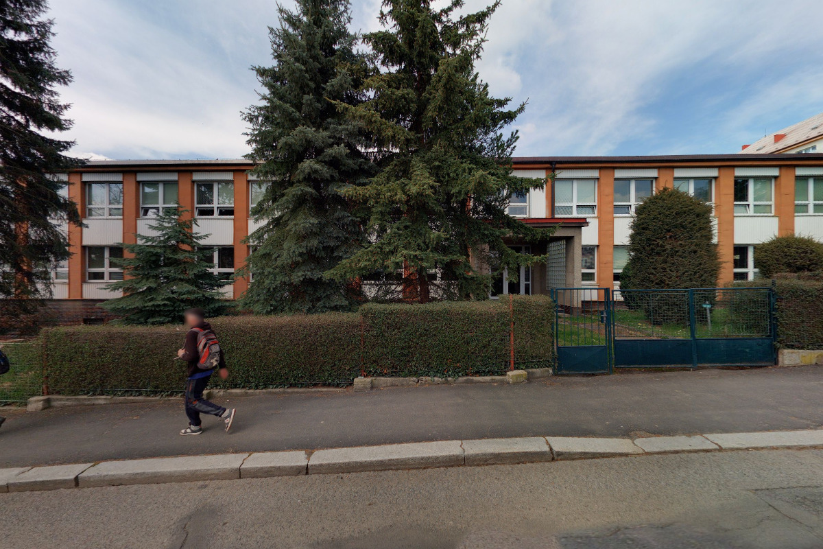 Gymnázium, Tachov, Pionýrská 1370 foto 3