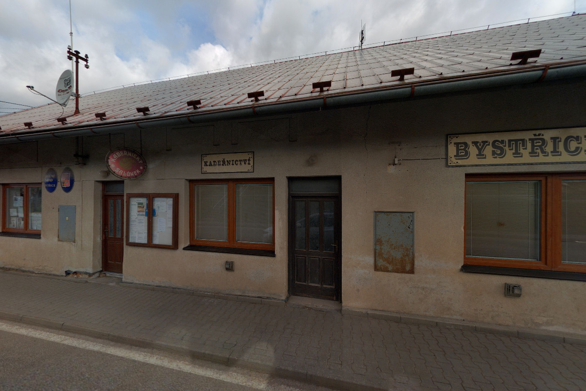 Bystřice - obecní úřad foto 1