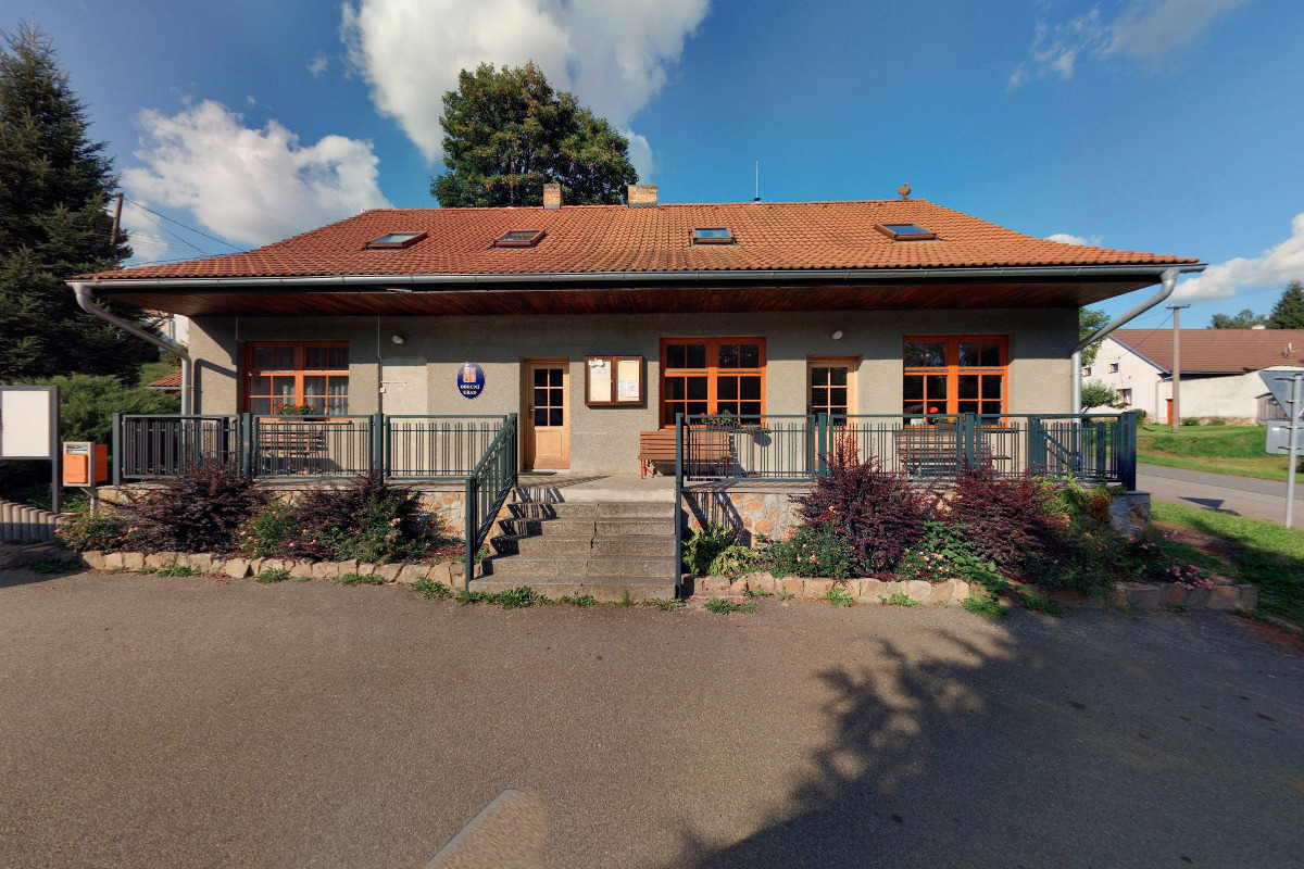 Kamenný Malíkov - obecní úřad foto 4