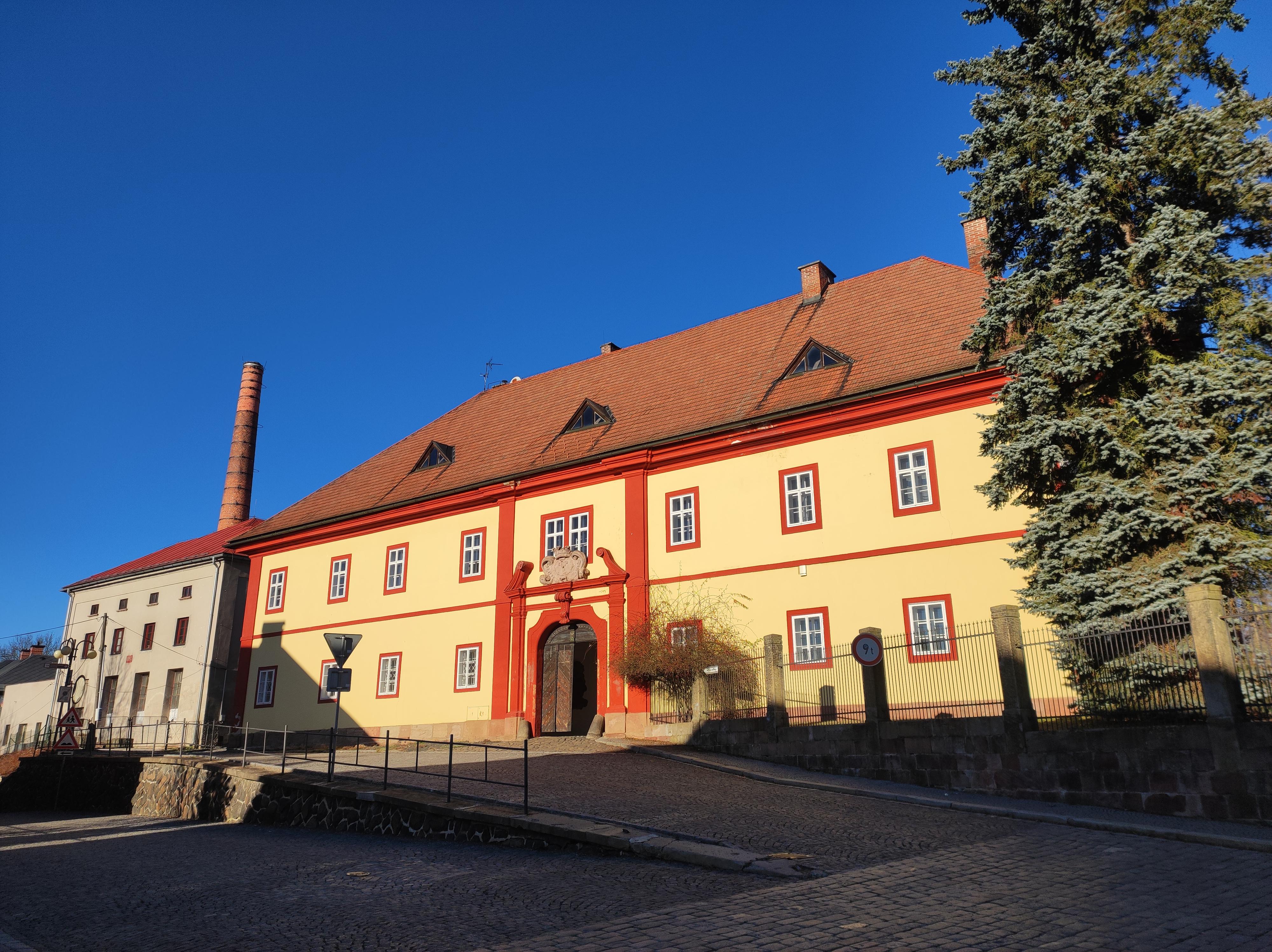 Městská knihovna Jaroslava Havlíčka foto 3