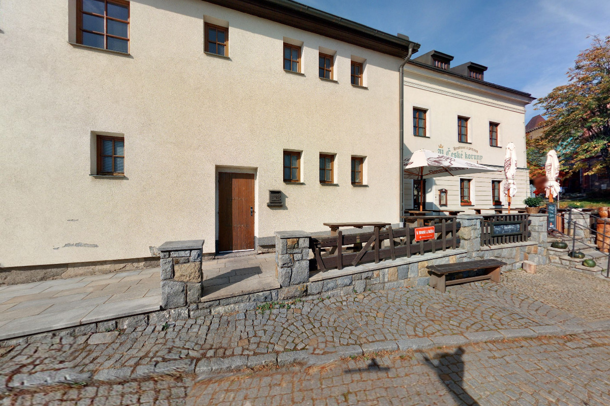 Hostinec U České koruny