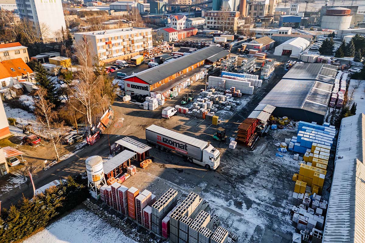 IZOMAT stavebniny foto 4