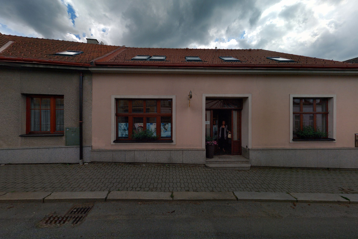 Kadeřnický a kosmetický salon mango foto 3