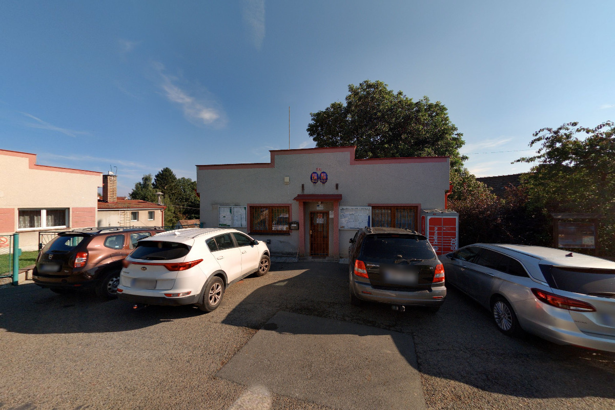 Zdemyslice - obecní úřad foto 4