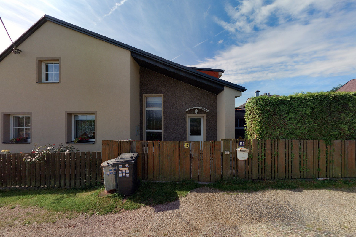 Silky Sleeper - Josef Pacovský