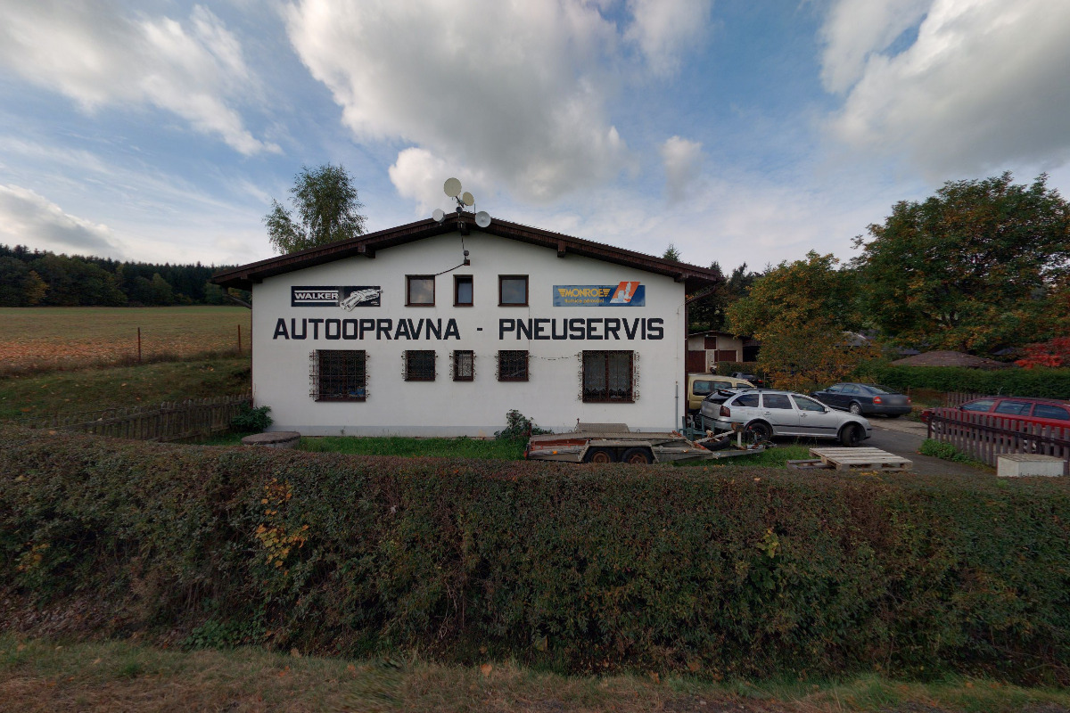 PNEUSERVIS A AUTOOPRAVNA, s.r.o.