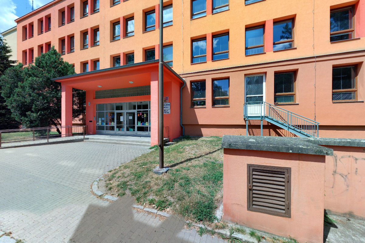 ZŠ Jihlava, Kollárova