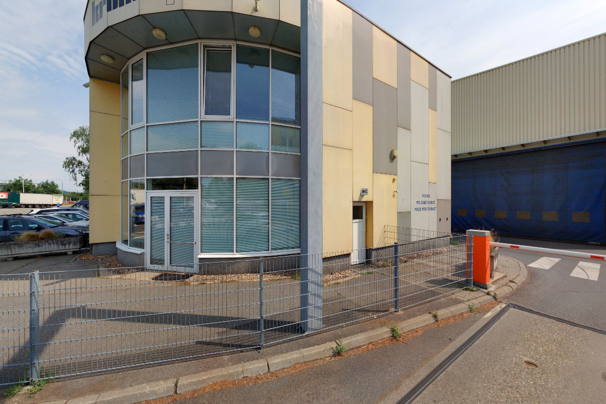 KRONOSPAN CR, spol. s r.o.