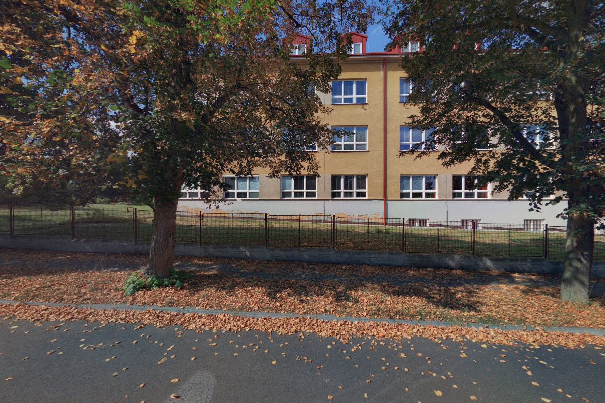 Masarykova ZŠ Zruč - Senec