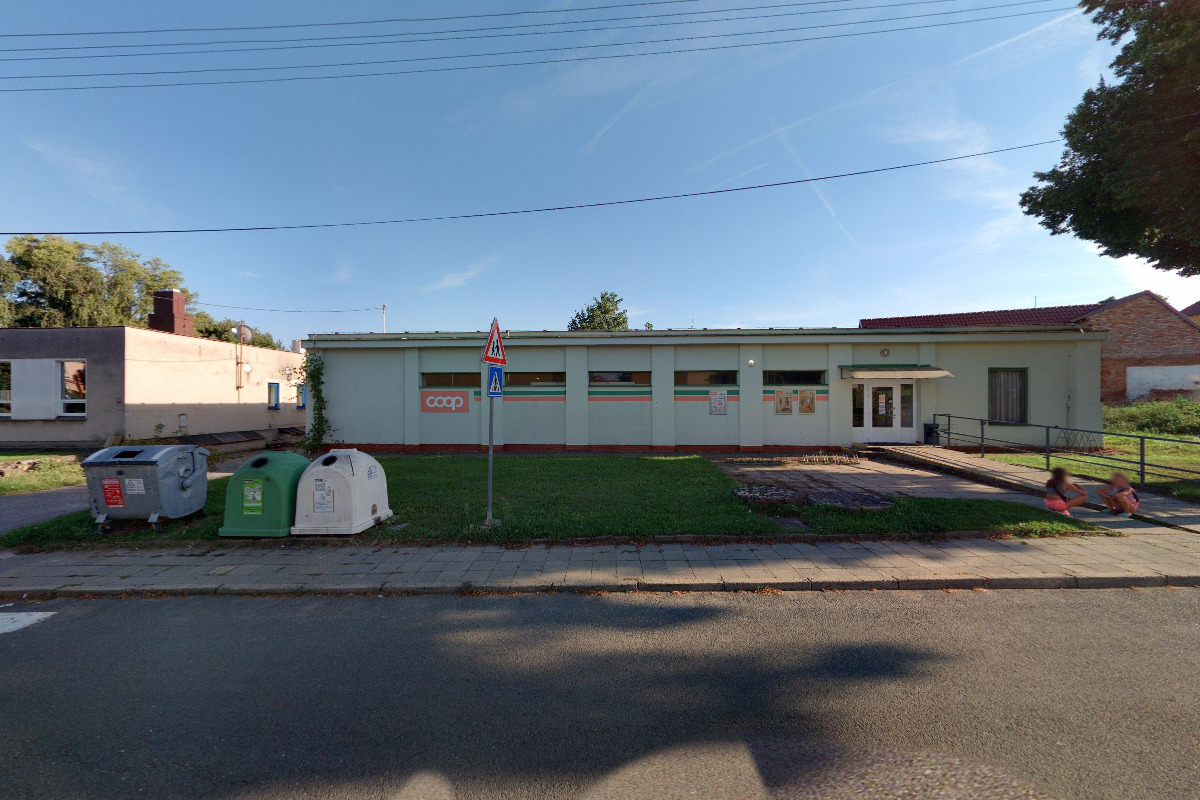 Jednota, spotřební družstvo v Hodoníně - COOP foto 3