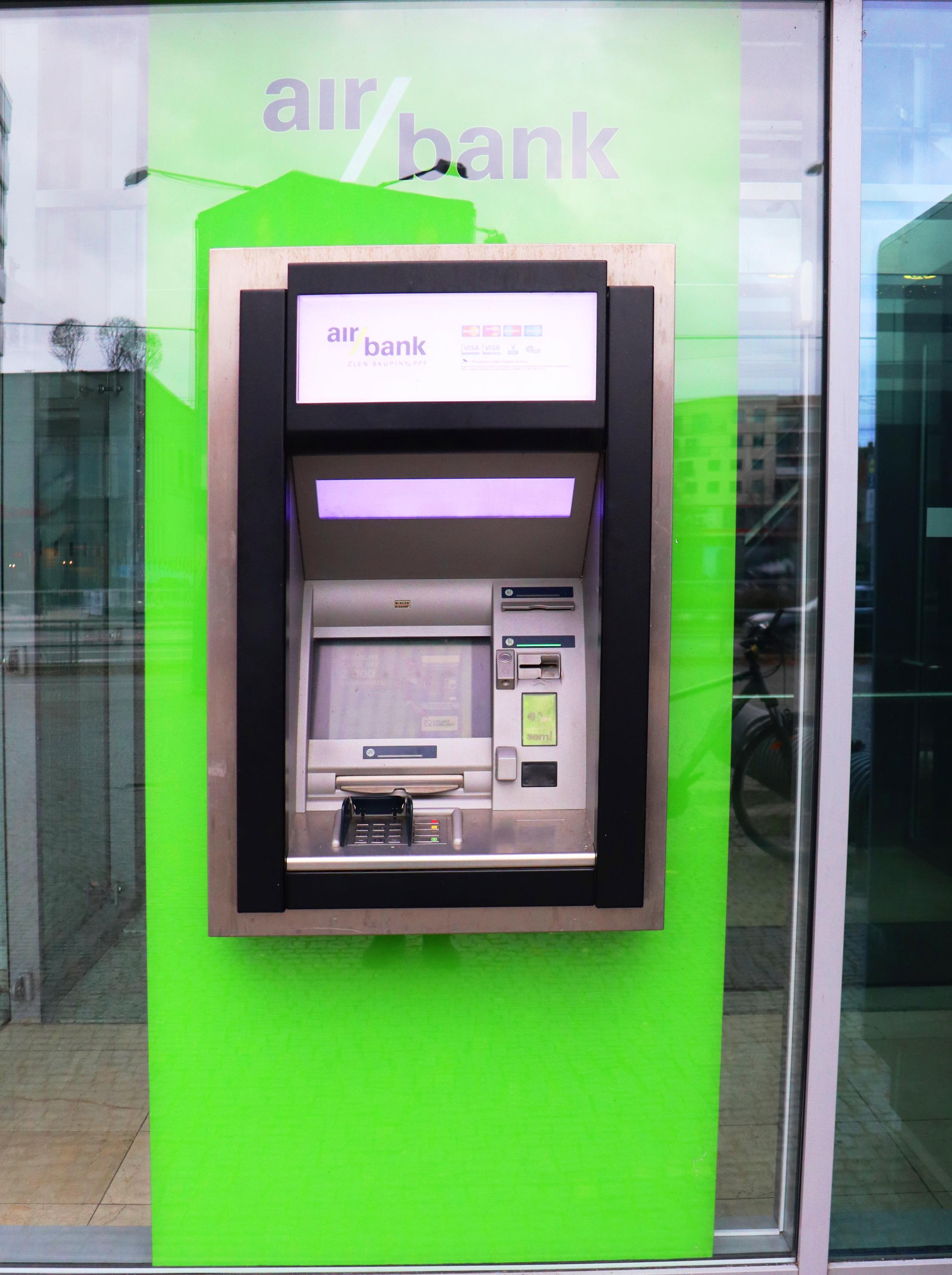 Bankomat Air Bank foto 2