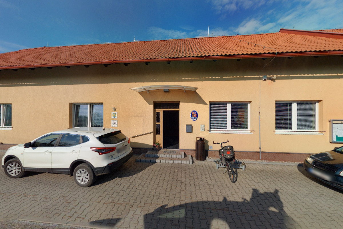 Obecní knihovna Výrava