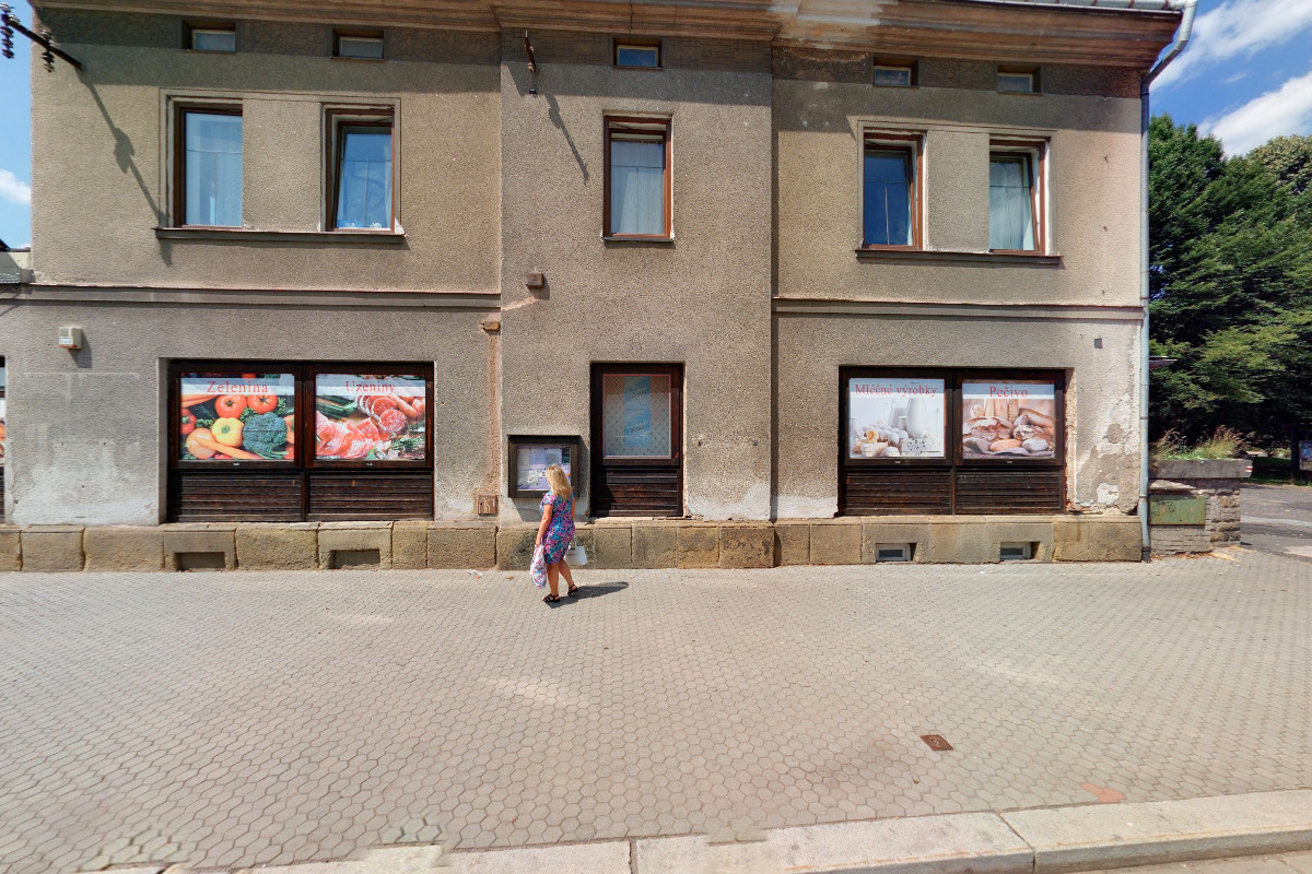 Večerka Náchodská 10