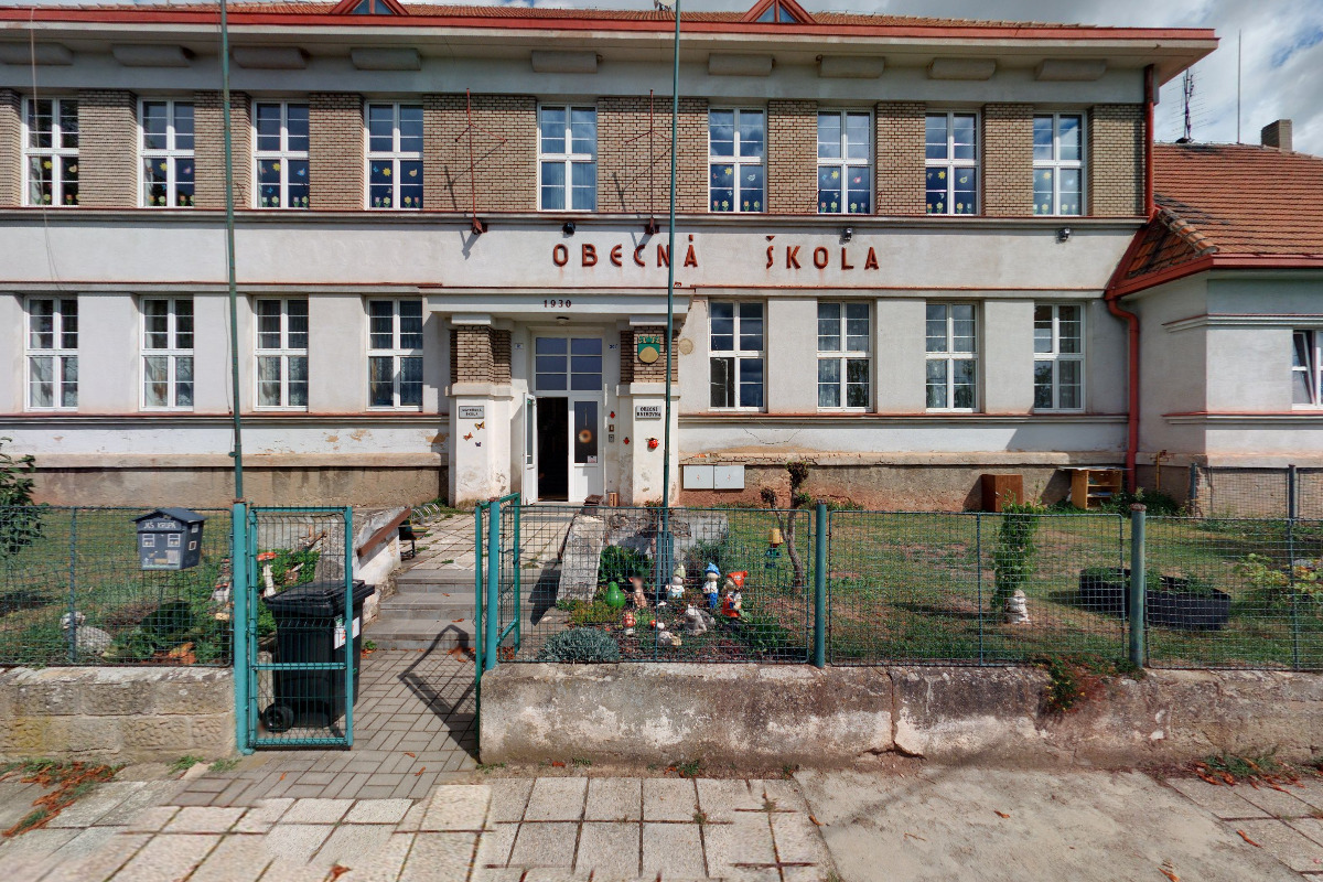 Obecní knihovna Krupá foto 3