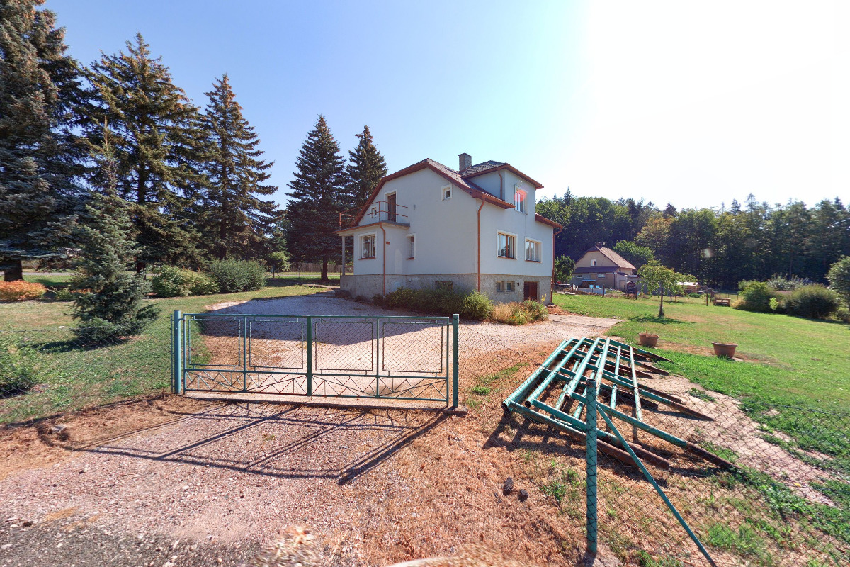 Knihovna Nemojov foto 2