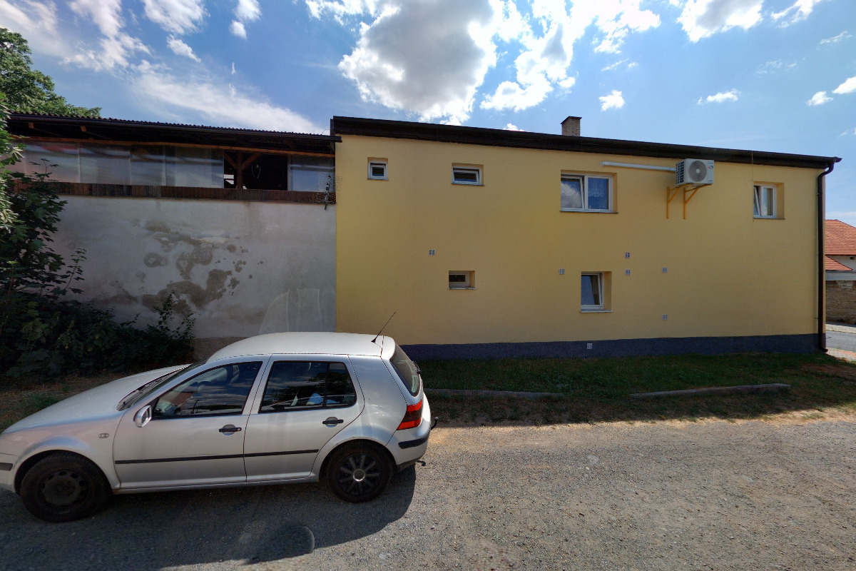 Jiří Fremr - prodej autodílů foto 1