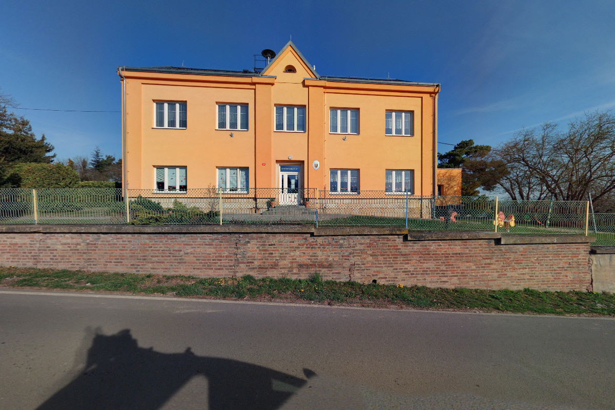 ZŠ a MŠ Všestary foto 2