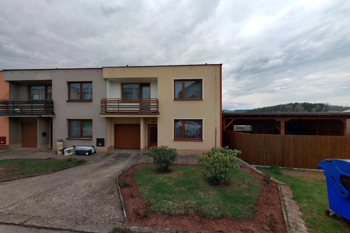 DELPHIN POOL, s.r.o.