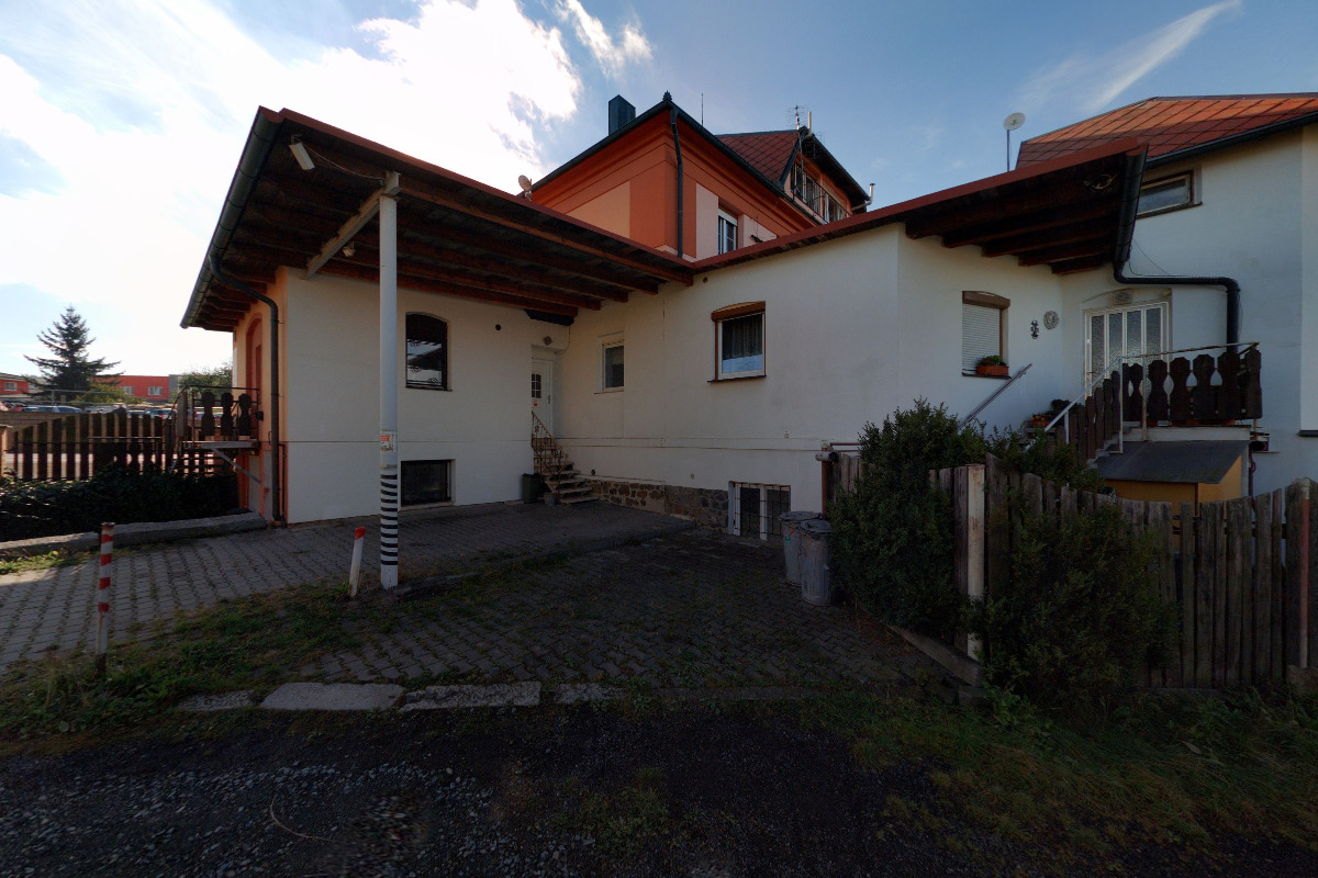 Michal Bešta - Opravy brýlí M.B.