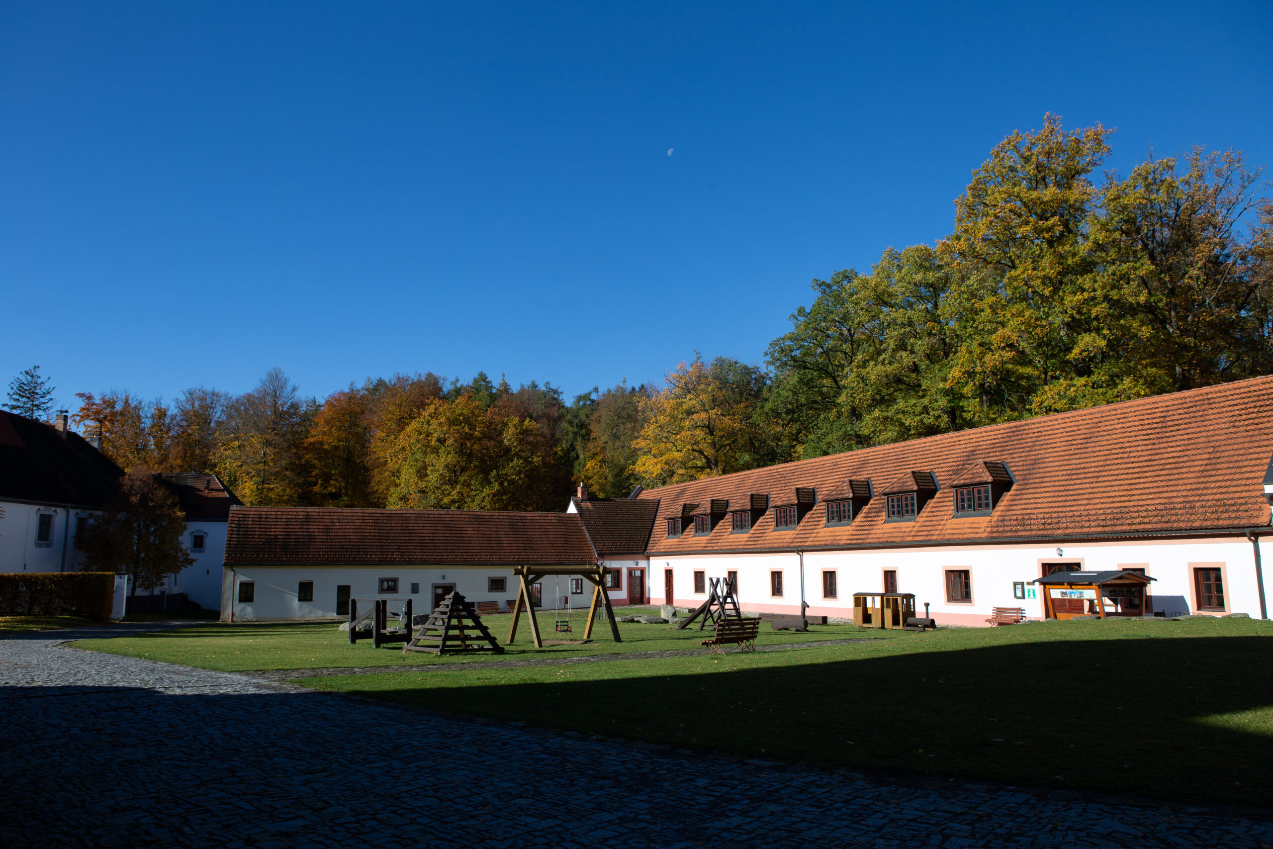 SamoSebou foto 2