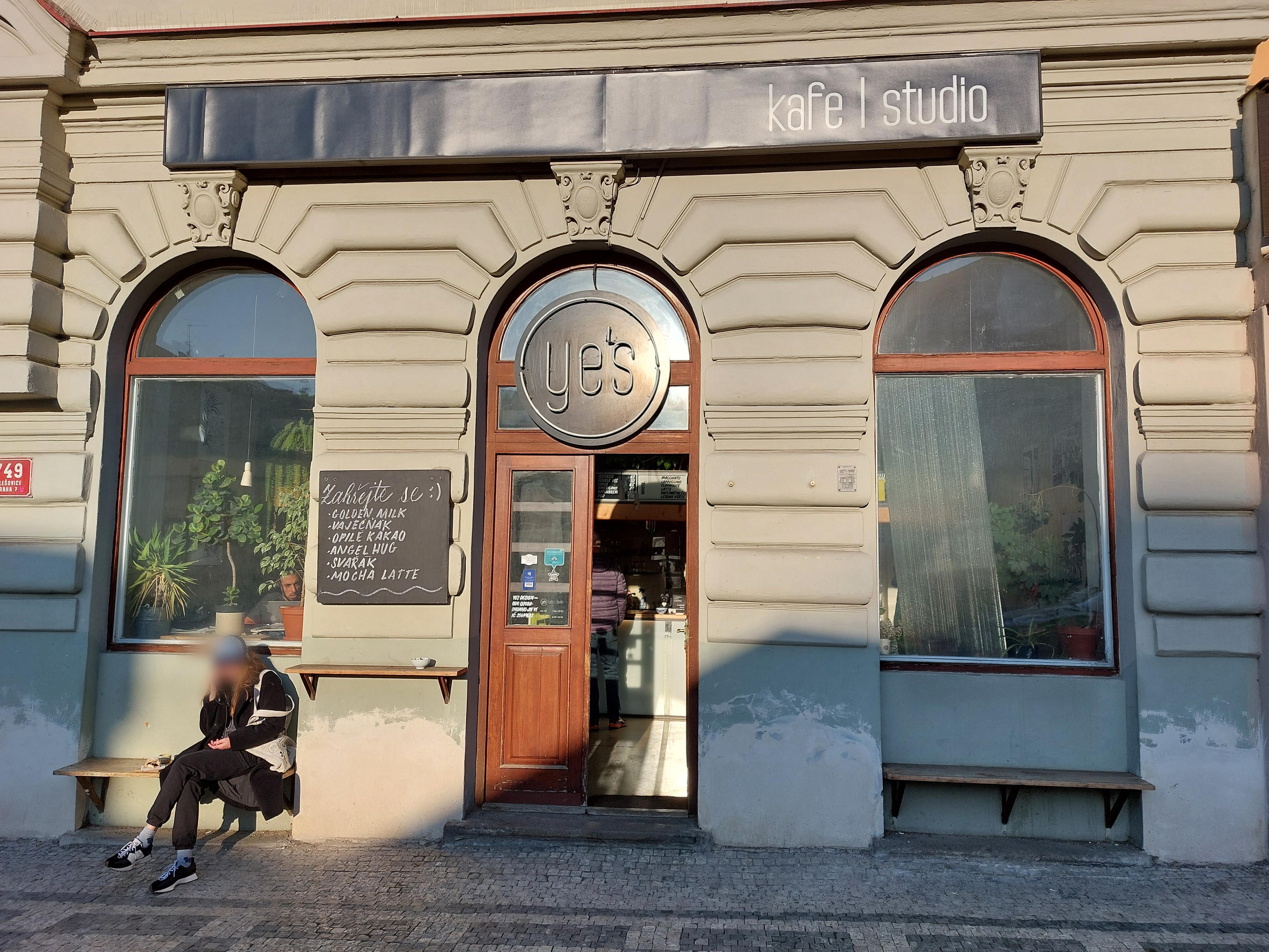 Ye's Kafé