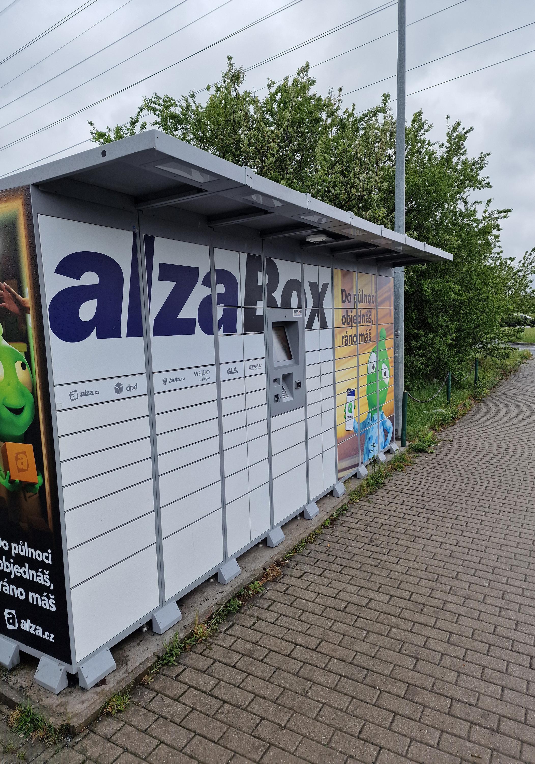 AlzaBox foto 2