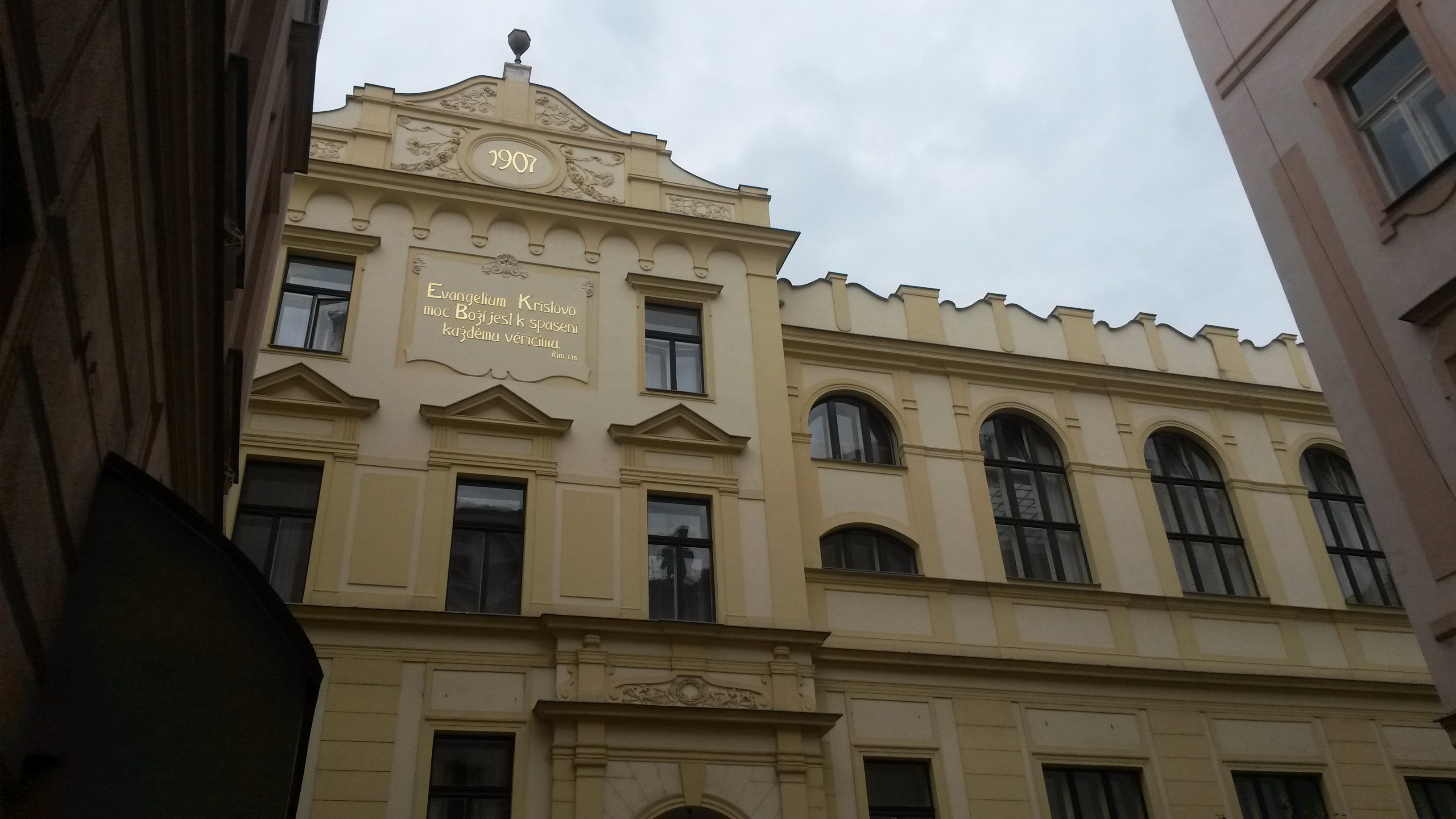 Sbor Církve bratrské v Praze 1 foto 3