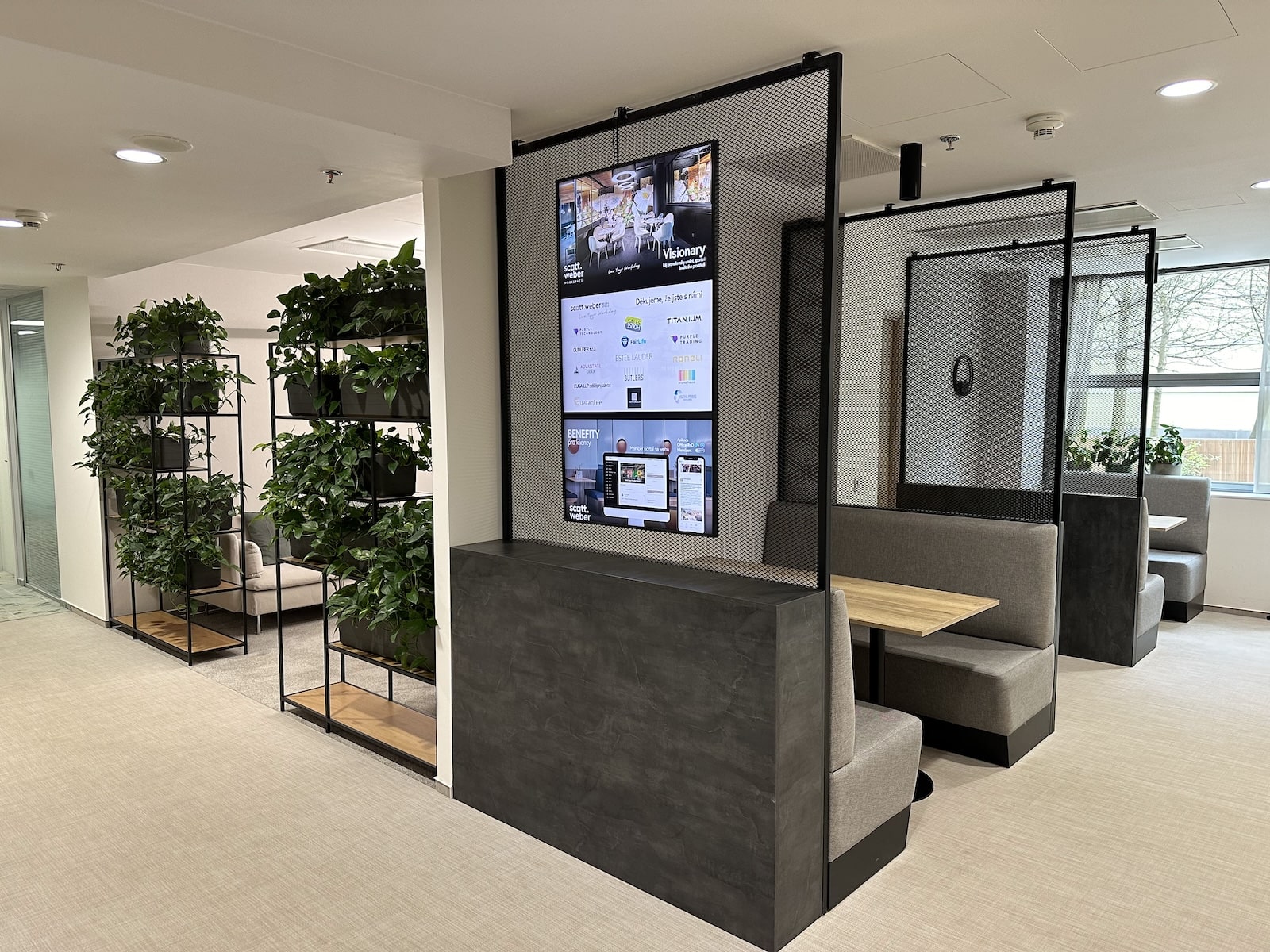 Scott.Weber Workspace – Atrium Flora foto 4