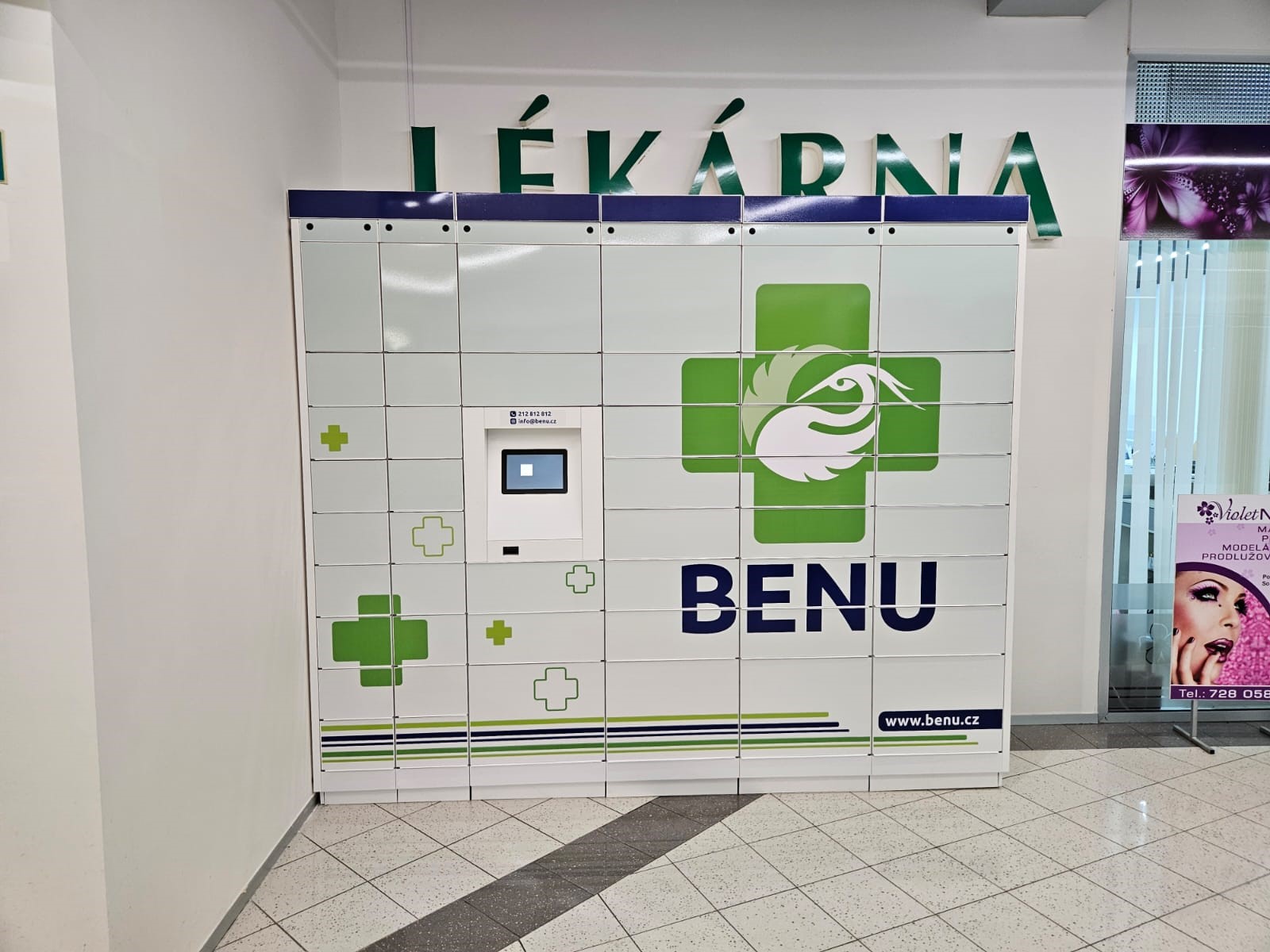 BENU - výdejní box foto 2