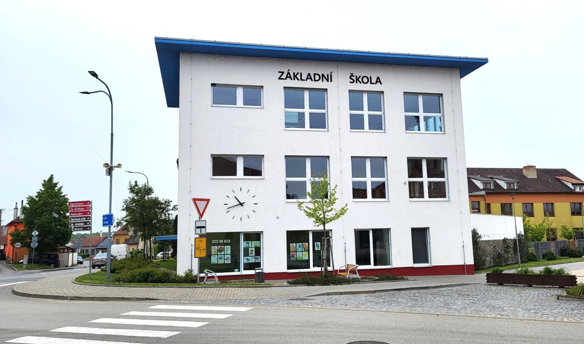 Základní škola a Mateřská škola, Moravský Písek