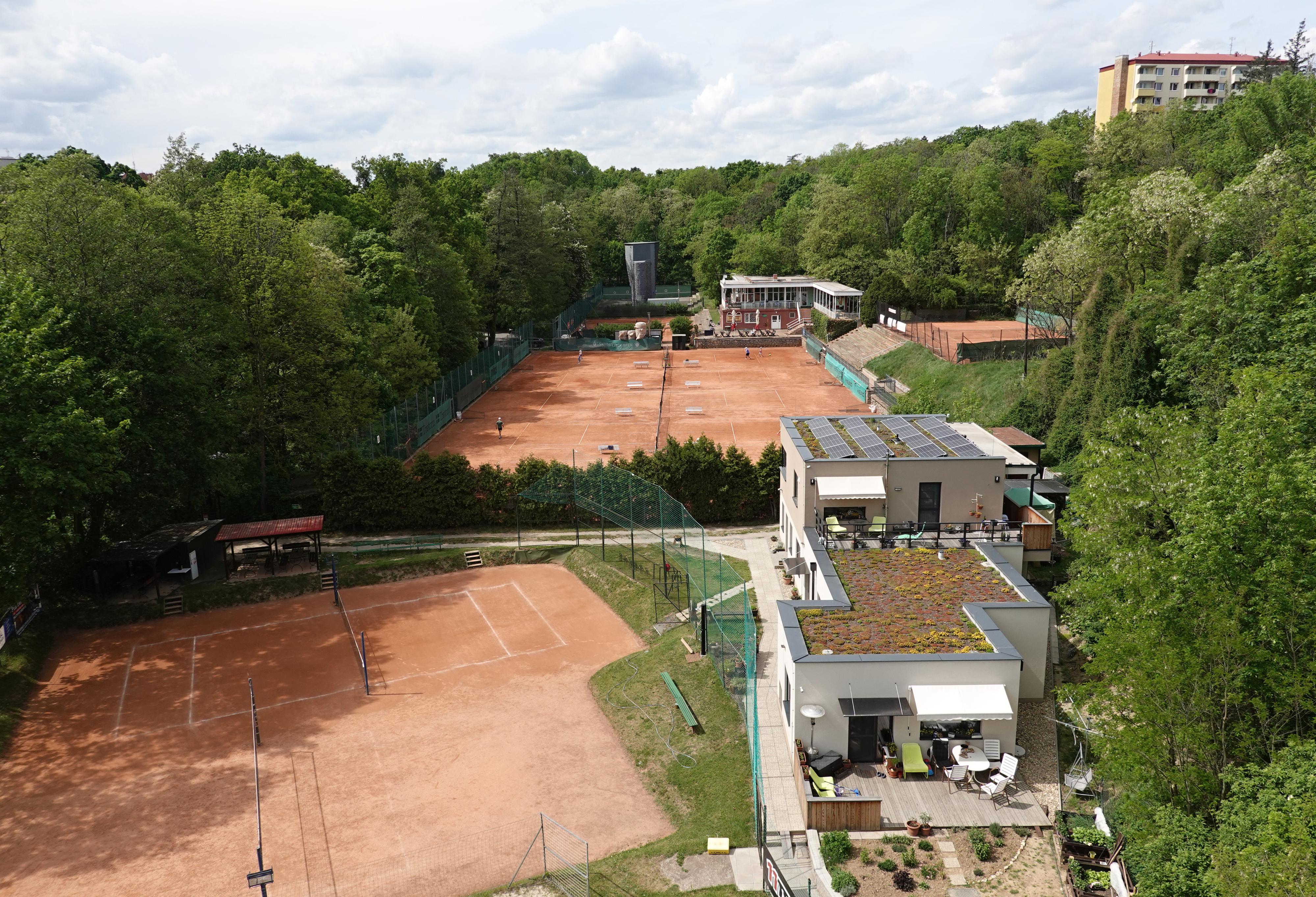 Sportovní areál Lesky